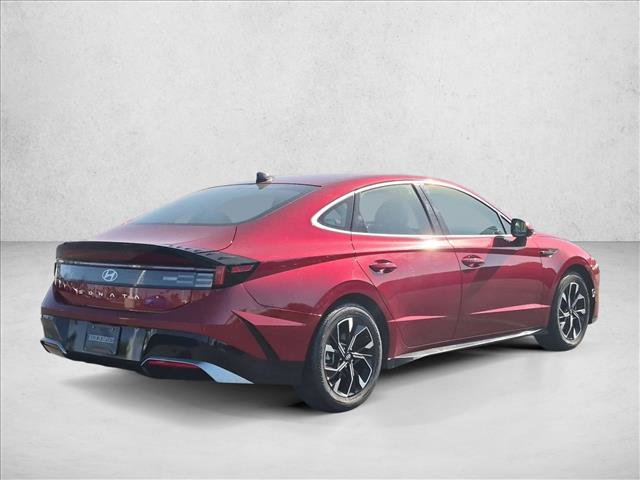 Used 2025 Hyundai Sonata SEL FWD image 5