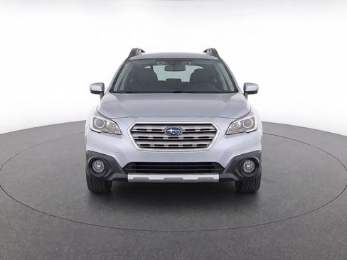 Used 2017 Subaru Outback 2.5i Limited AWD/4WD image 5