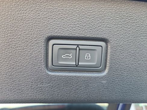 Used 2023 Audi Q5 2.0T Premium Plus w/ Premium Plus Package image 30