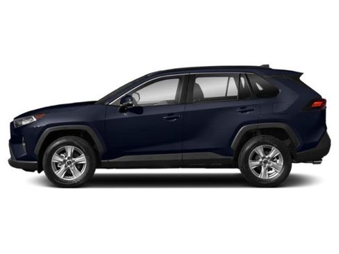 Used 2021 Toyota RAV4 XLE Premium FWD image 3