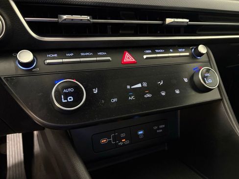 Used 2025 Hyundai Sonata SEL FWD image 27