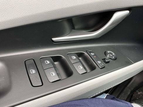 New 2026 Hyundai Elantra Limited w/ Cargo Package FWD image 30