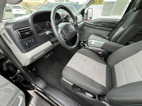 Used 2006 Ford F250 XLT image 13