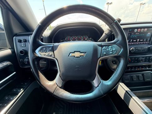 Used 2018 Chevrolet Silverado 1500 LTZ Z71 w/ LTZ Plus Package AWD/4WD image 12