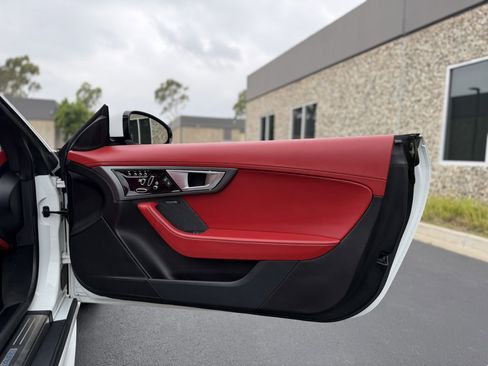 Used 2016 Jaguar F-TYPE R AWD/4WD image 25