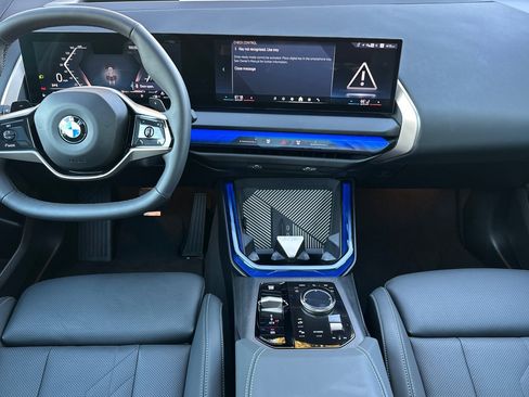 Used 2025 BMW X3 xDrive30i w/ Premium Package image 17