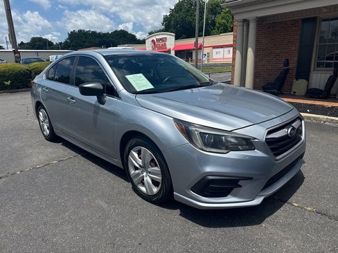 Used 2019 Subaru Legacy 2.5i AWD/4WD image 3