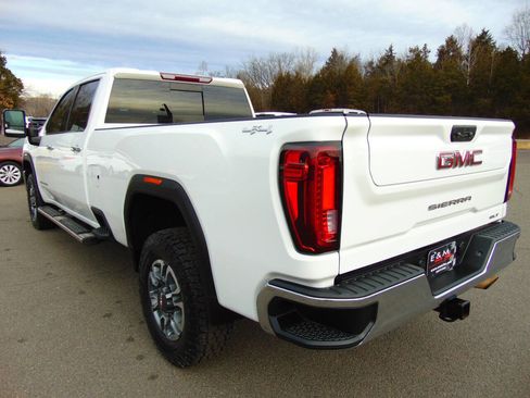 Used 2021 GMC Sierra 3500 SLT w/ SLT Convenience Package image 32