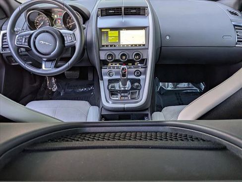 Used 2020 Jaguar F-TYPE P300 image 17