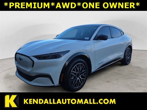 Used 2024 Ford Mustang Mach-E Premium image 1