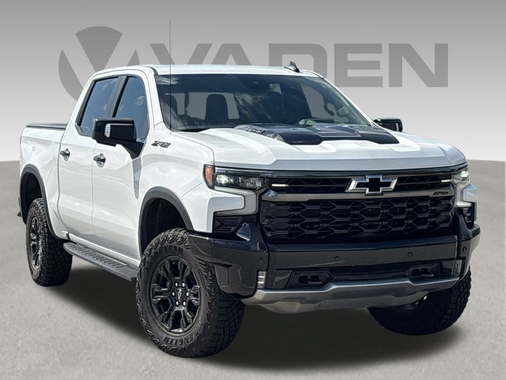 Used 2025 Chevrolet Silverado 1500 ZR2 w/ Technology Package AWD/4WD image 26