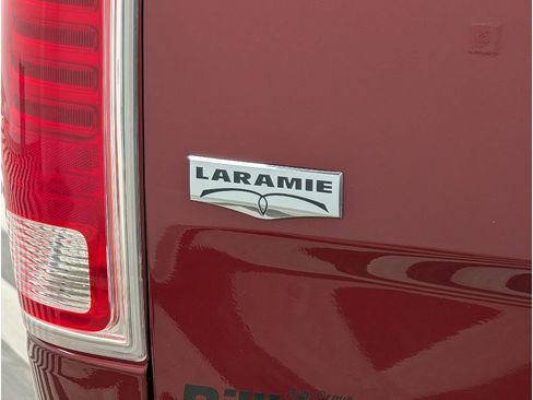 Used 2018 RAM 2500 Laramie w/ Convenience Group image 4