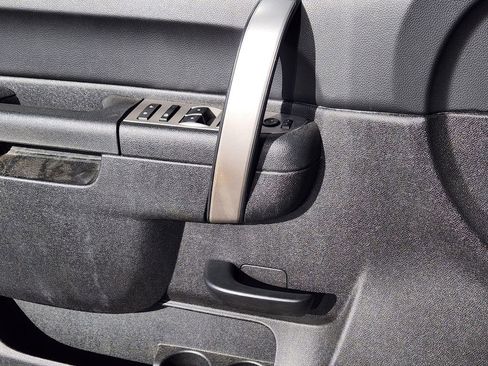 Used 2010 Chevrolet Silverado 1500 LT w/ Power Pack Plus image 19