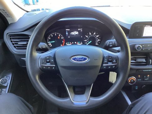 Used 2020 Ford Escape S image 45