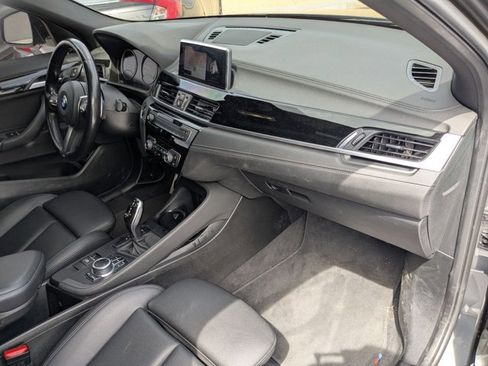Used 2021 BMW X2 sDrive28i w/ M Sport X Package image 18