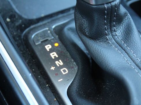 Certified 2023 Kia Sorento S image 34