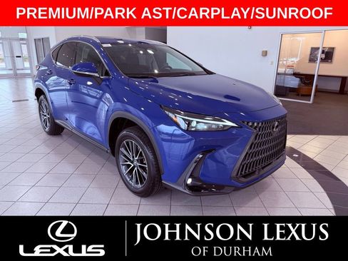 Used 2025 Lexus NX 250 FWD w/ Towing Package (2000 Lbs) image 1