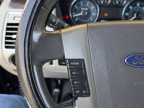 Used 2011 Ford Flex SEL w/ Rapid Spec Order Code image 12