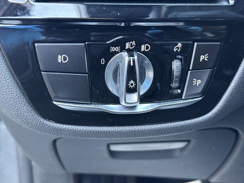 Used 2018 BMW 530i xDrive image 21