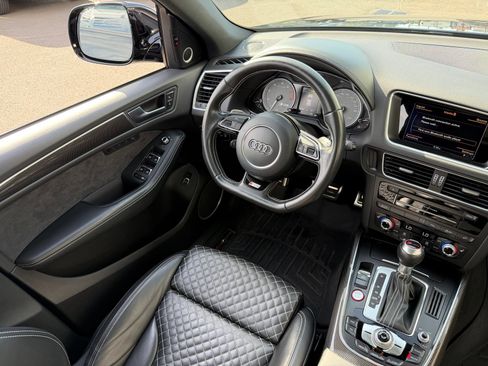 Used 2017 Audi SQ5 Premium Plus w/ Technology Package AWD/4WD image 6