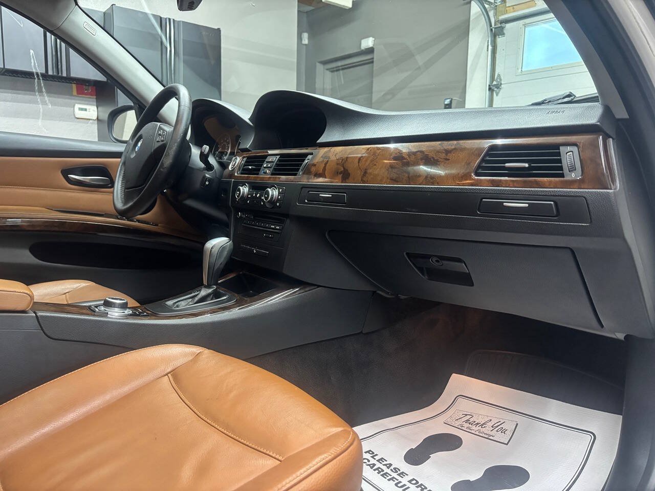 Used 2011 BMW 328i xDrive Sedan AWD/4WD image 27