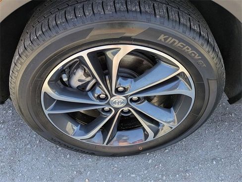 Used 2023 Buick Encore GX Select image 9