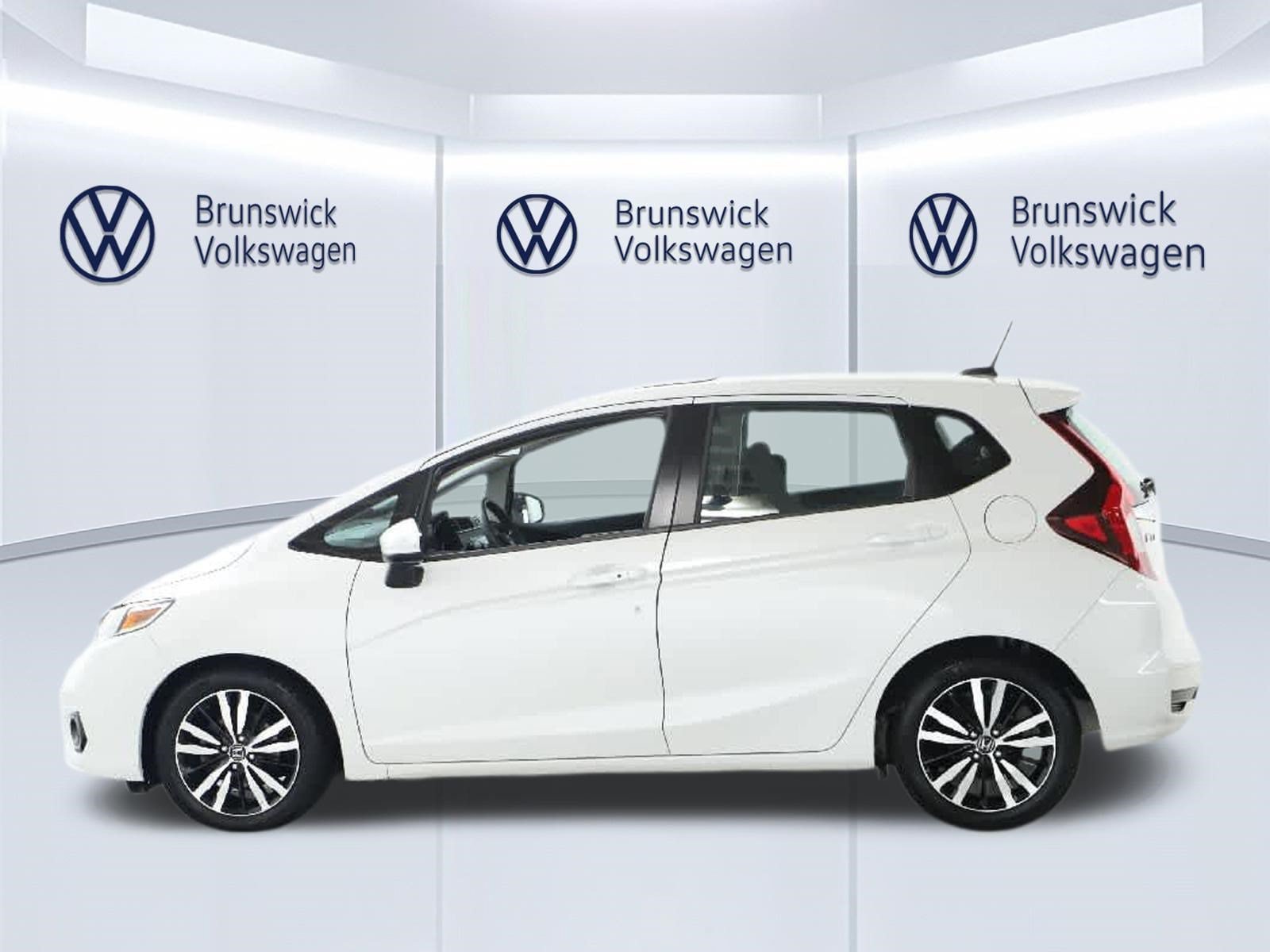 Used 2019 Honda Fit EX image 38