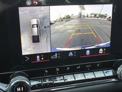 New 2026 GMC Canyon Elevation w/ Convenience Package image 4