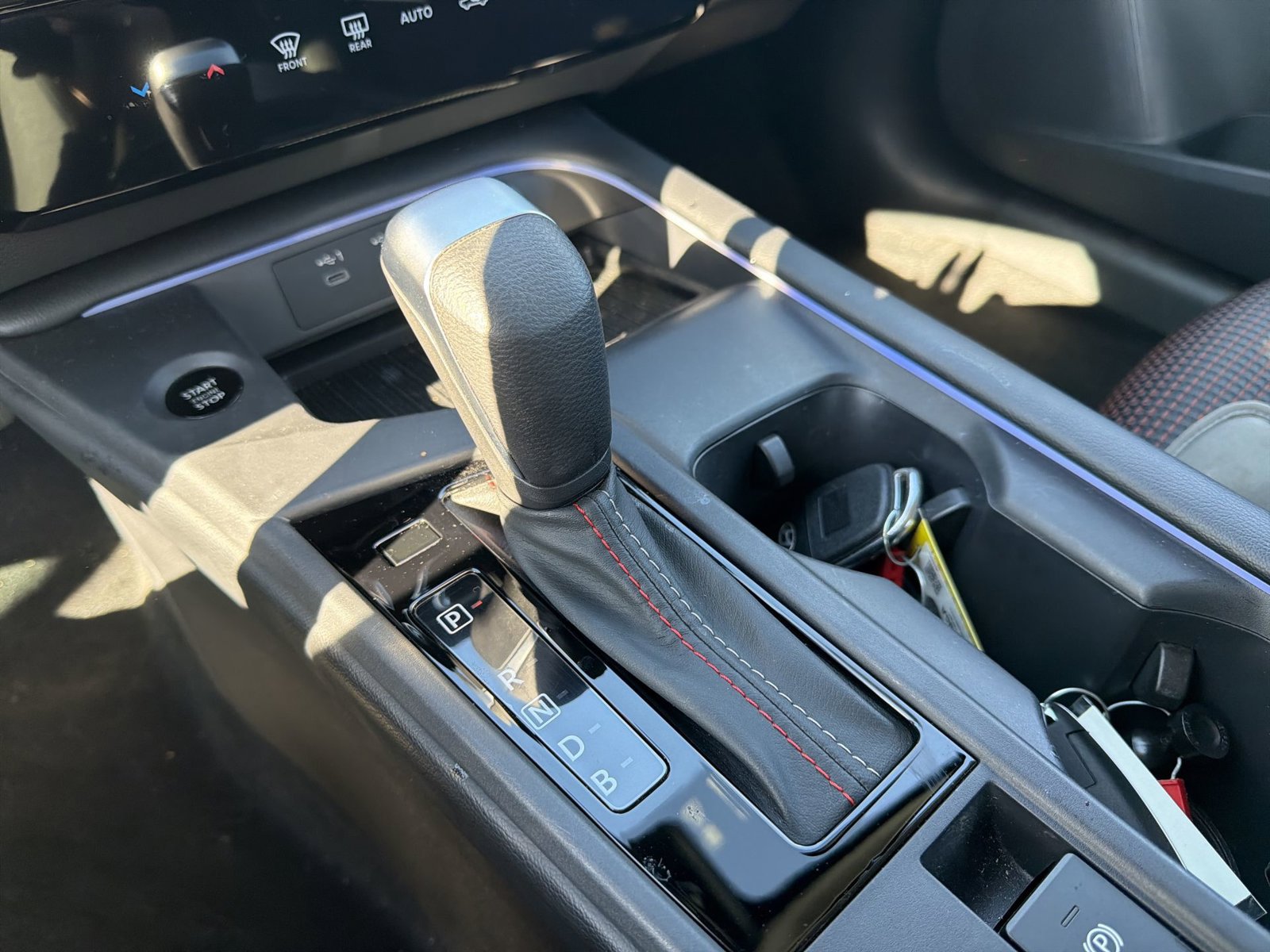 Used 2026 Nissan Sentra SR w/ Floor Mat Package FWD image 20