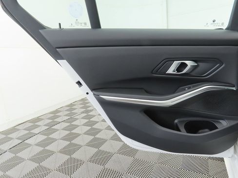 New 2026 BMW 330i Sedan w/ M Sport Package image 26