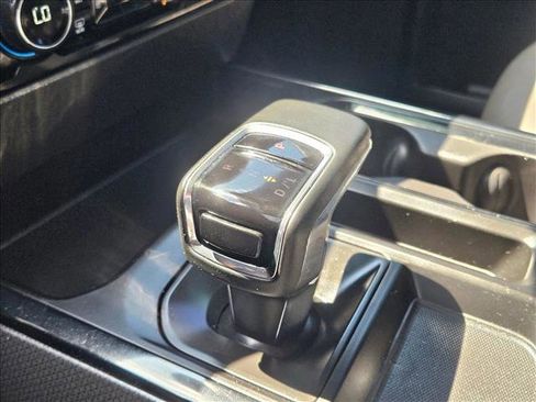 Used 2024 Chevrolet Silverado 1500 ZR2 w/ Technology Package image 12