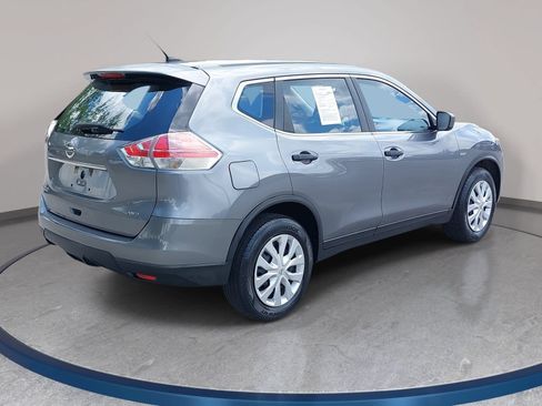 Used 2016 Nissan Rogue S AWD/4WD image 5