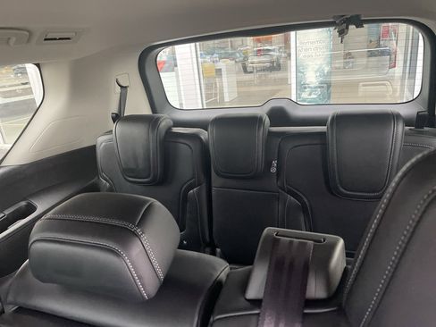 New 2026 Nissan Armada SV image 20