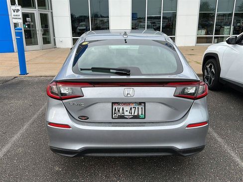 Used 2024 Honda Civic EX-L image 6