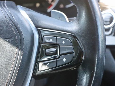 Used 2019 BMW 530i RWD image 29