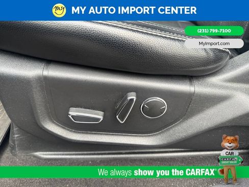 Used 2018 Ford F150 Lariat w/ Equipment Group 501A Mid AWD/4WD image 12