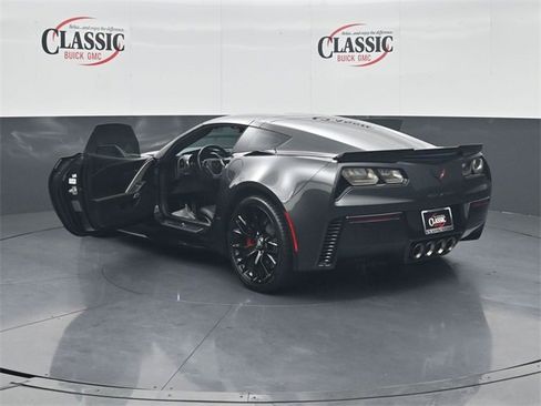 Used 2019 Chevrolet Corvette Z06 image 32