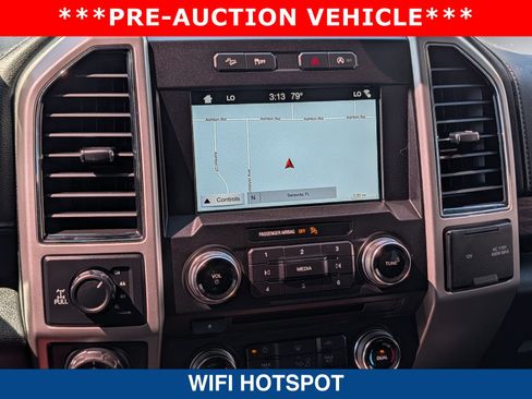 Used 2018 Ford F150 Lariat w/ Equipment Group 502A Luxury AWD/4WD image 36