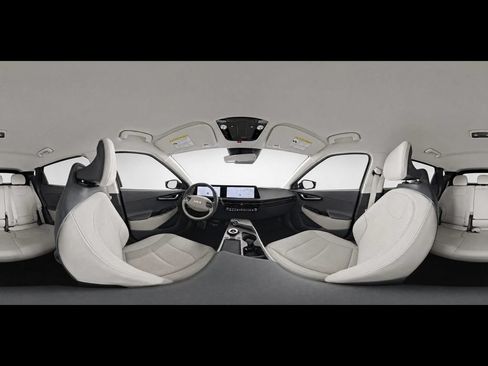 Certified 2024 Kia EV6 Wind w/ Wind Technology Package AWD/4WD image 25