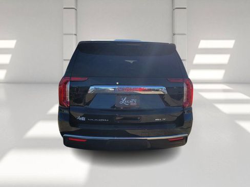 Used 2024 GMC Yukon XL SLT w/ SLT Premium Package image 6
