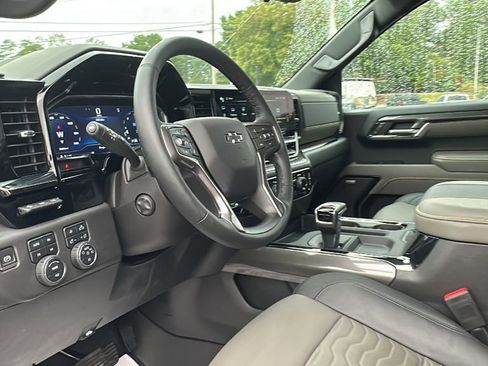 Used 2024 Chevrolet Silverado 1500 ZR2 w/ ZR2 Bison Edition image 11