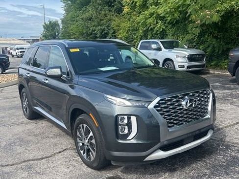 Used 2020 Hyundai Palisade SEL FWD image 3