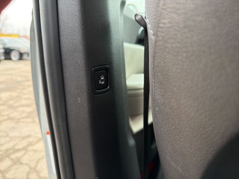 Used 2024 Kia Carnival SX Prestige image 19