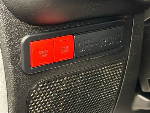 Used 2016 Jeep Wrangler Rubicon w/ Dual Top Group image 10