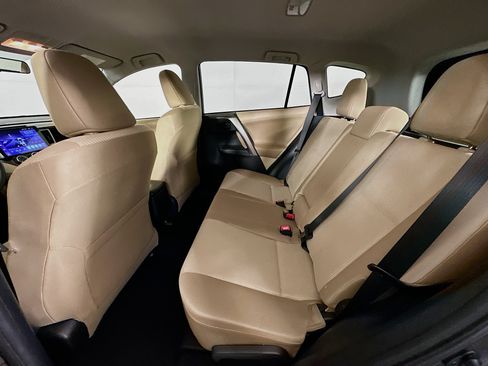 Used 2013 Toyota RAV4 LE FWD image 25