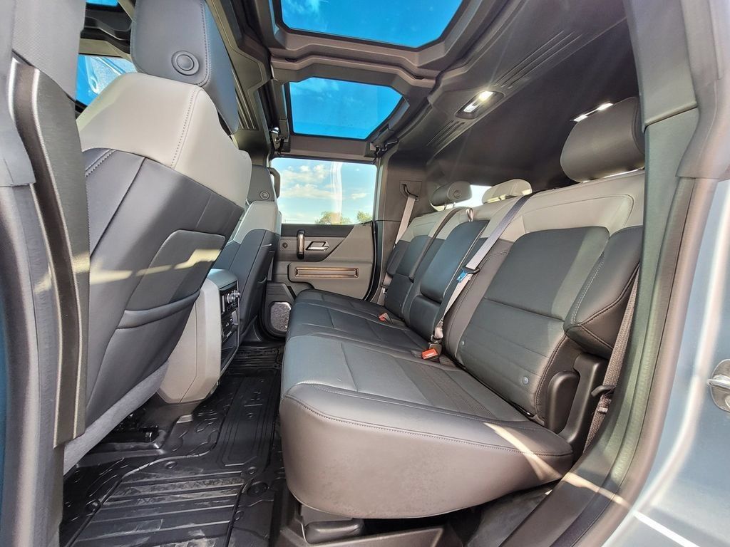 New 2024 GMC Hummer EV 3X w/ Omega Edition AWD/4WD image 8