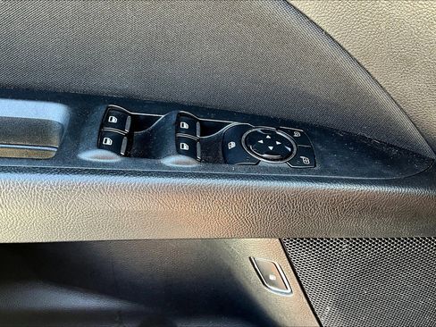 Used 2019 Ford Fusion SE image 34