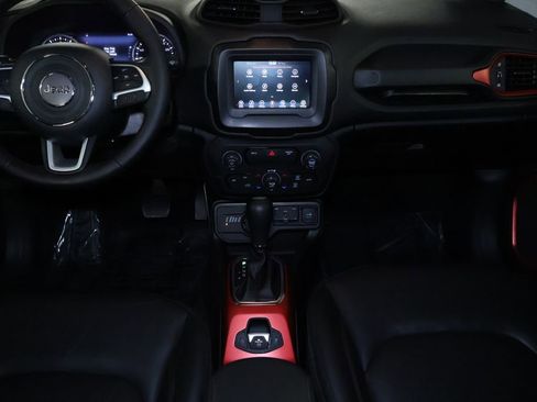 Used 2020 Jeep Renegade Trailhawk w/ Premium Leather Group image 19