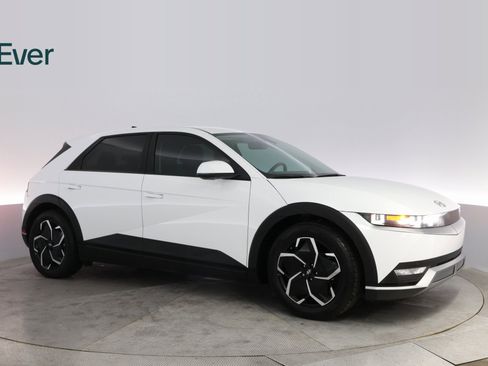 Used 2024 Hyundai Ioniq 5 SEL image 5