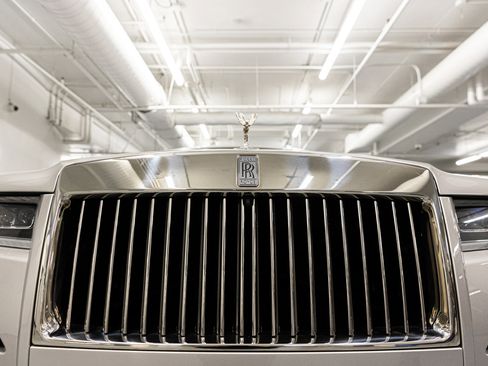 Used 2022 Rolls-Royce Ghost w/ Ghost Package image 11